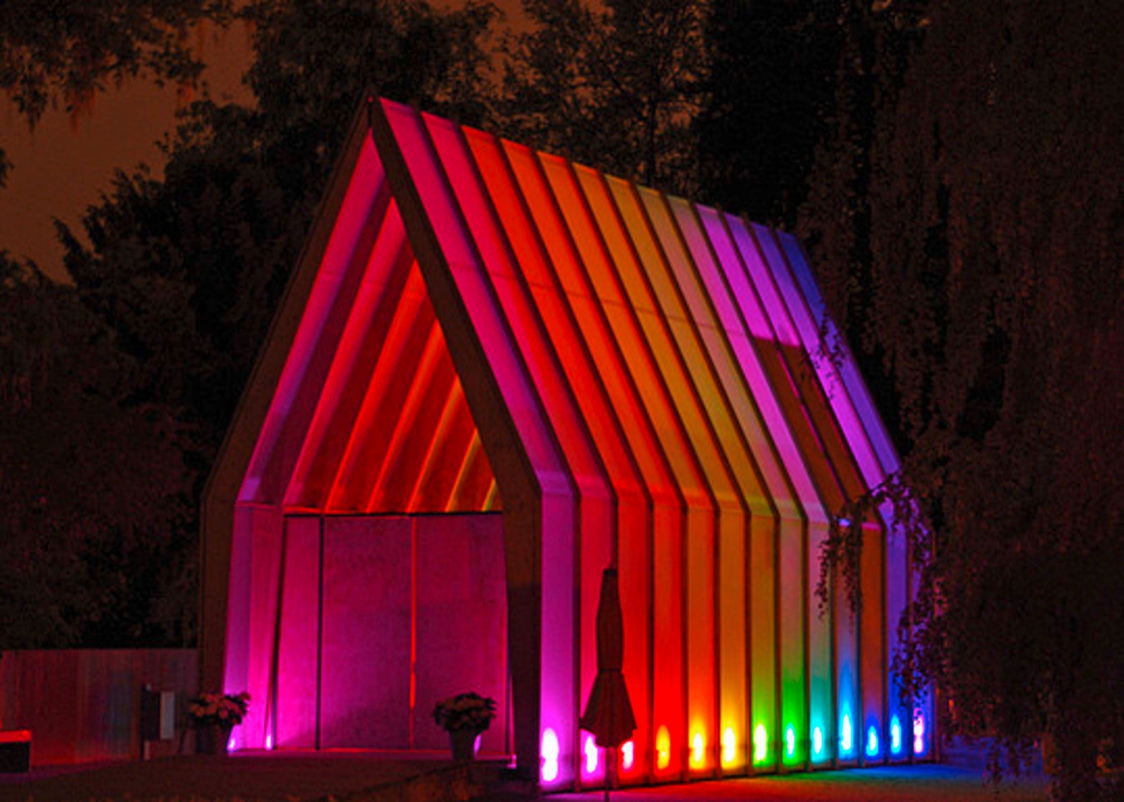 Die Licht.Kirche in Neuss